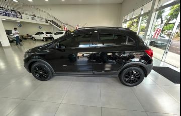 Chevrolet Onix 1.4 Activ SPE/4 (Aut) - Foto #8