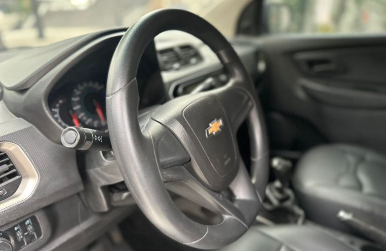 Chevrolet Onix 1.0 Flex Manual - Foto #7