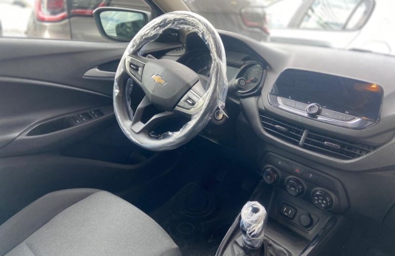 Chevrolet Onix 1.0 Flex Manual - Foto #8