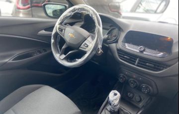 Chevrolet Onix 1.0 Flex Manual - Foto #8