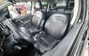 Citroën C3 1.6 Exclusive 16v - Foto #8