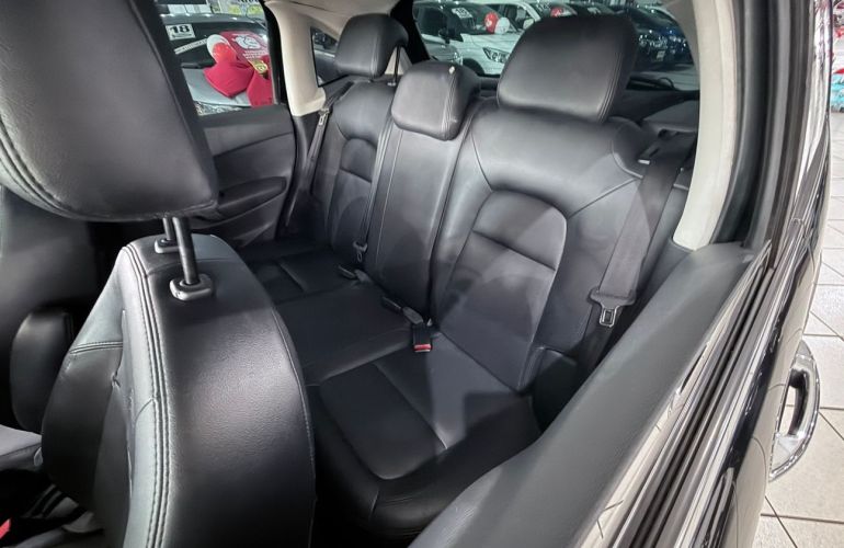 Citroën C3 1.6 Exclusive 16v - Foto #9