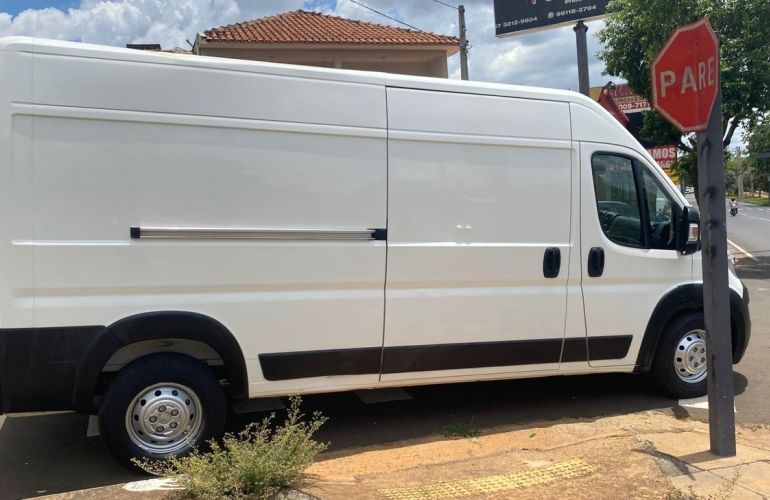 Citroën Jumper 2.0 Bluehdi L3h2 Furgão 13m - Foto #4