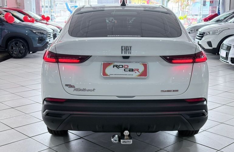 Fiat Fastback 1.0 Turbo 200 - Foto #5