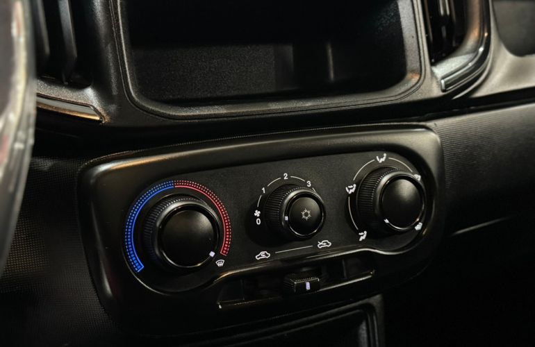 Fiat Fiorino 1.4 MPi Furgão Endurance 8v - Foto #8