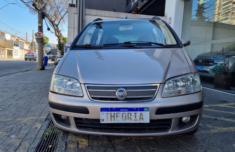 Fiat Idea 1.4 MPi Elx 8v - Foto #2