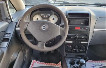 Fiat Idea 1.4 MPi Elx 8v - Foto #9
