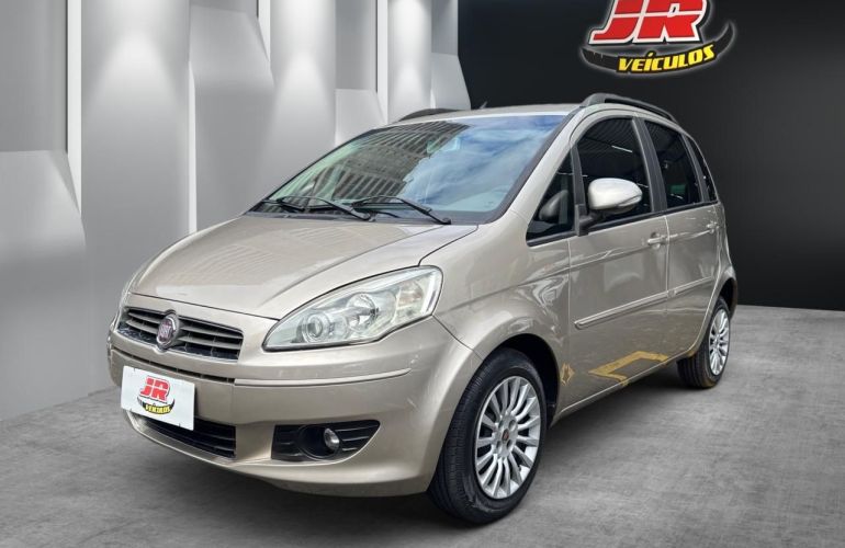 Fiat Idea 1.4 MPi Attractive 8v - Foto #2