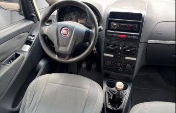Fiat Idea 1.4 MPi Attractive 8v - Foto #9