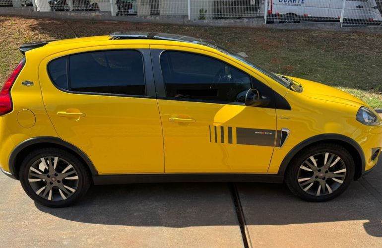 Fiat Palio 1.6 MPi Sporting 16v - Foto #4