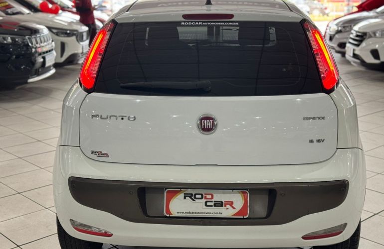 Fiat Punto 1.6 Essence 16v - Foto #5