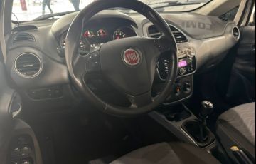 Fiat Punto 1.6 Essence 16v - Foto #10