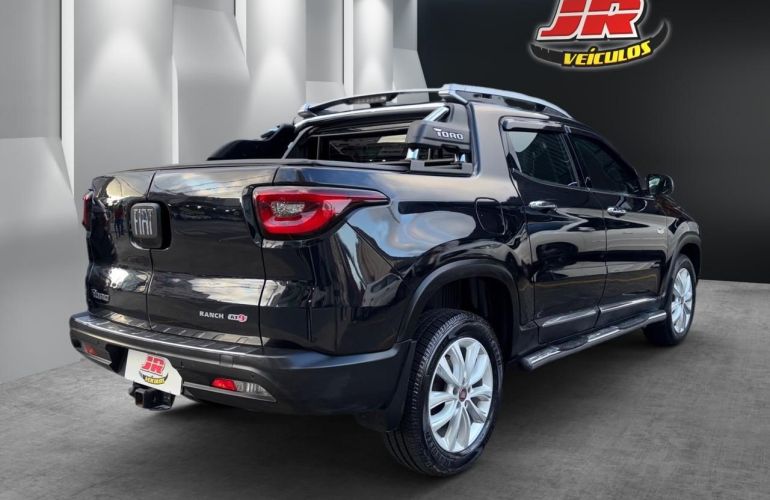 Fiat Toro 2.0 16V Turbo Ranch 4WD At9 - Foto #4