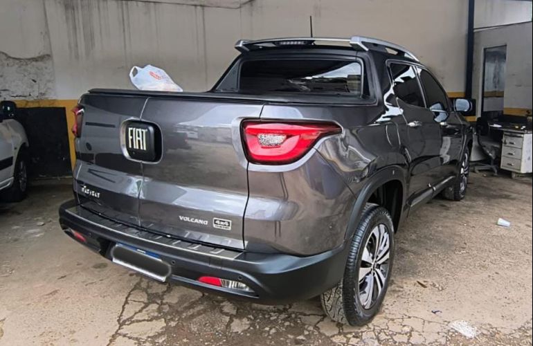 Fiat Toro 2.0 TDI Volcano 4WD (Aut) - Foto #5