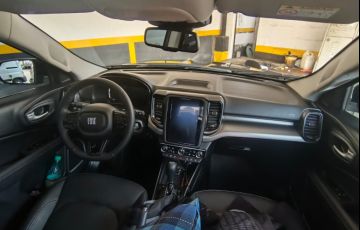 Fiat Toro 2.0 TDI Volcano 4WD (Aut) - Foto #8