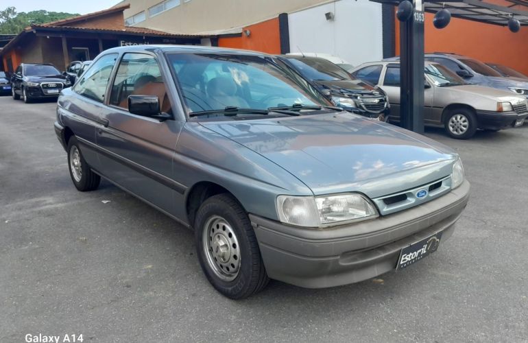 Ford Escort 1.8 GL 8v - Foto #4