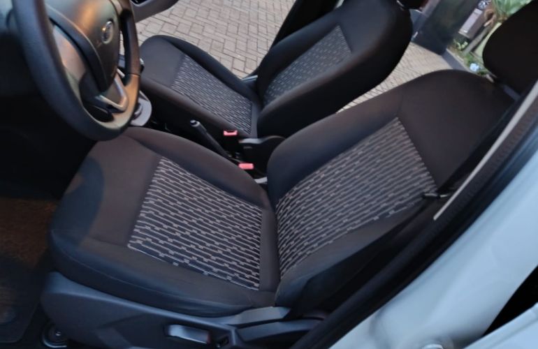 Ford Ka 1.0 SE (Flex) - Foto #6