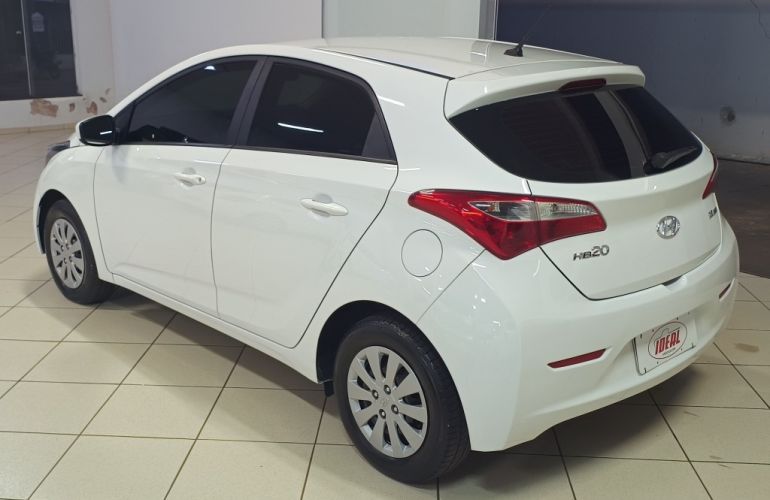 Hyundai HB20 1.6 Comfort Style - Foto #4