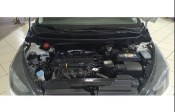 Hyundai HB20 1.6 Comfort Style - Foto #9