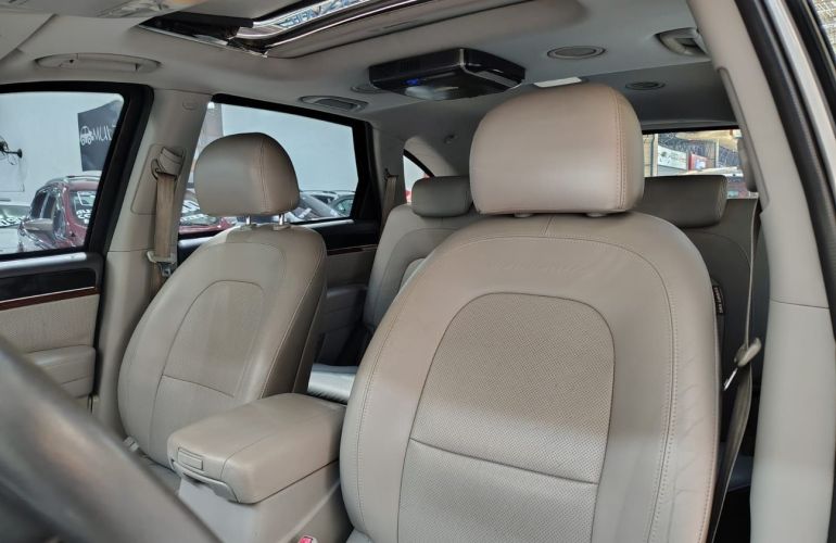 Hyundai Veracruz 3.8 GLS 4WD 4x4 V6 24v - Foto #8