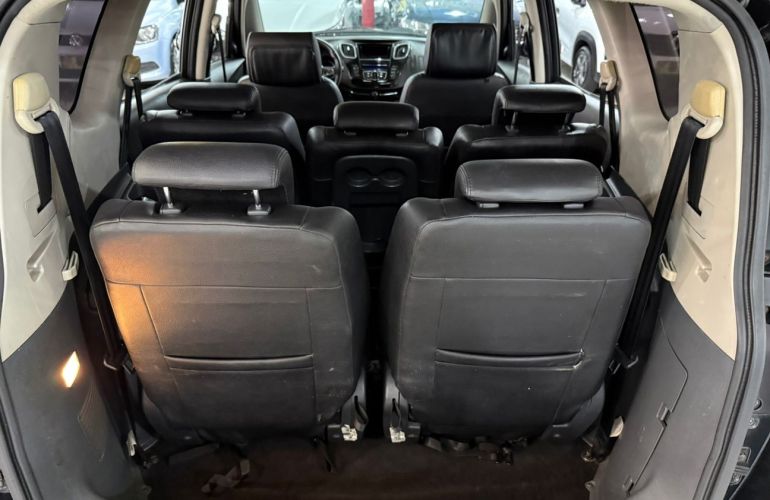 JAC J6 2.0 16V 7 Lugares - Foto #10