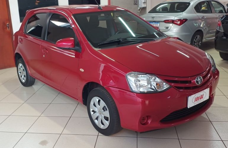 Toyota Etios XS 1.5 (Flex) (Aut) - Foto #3