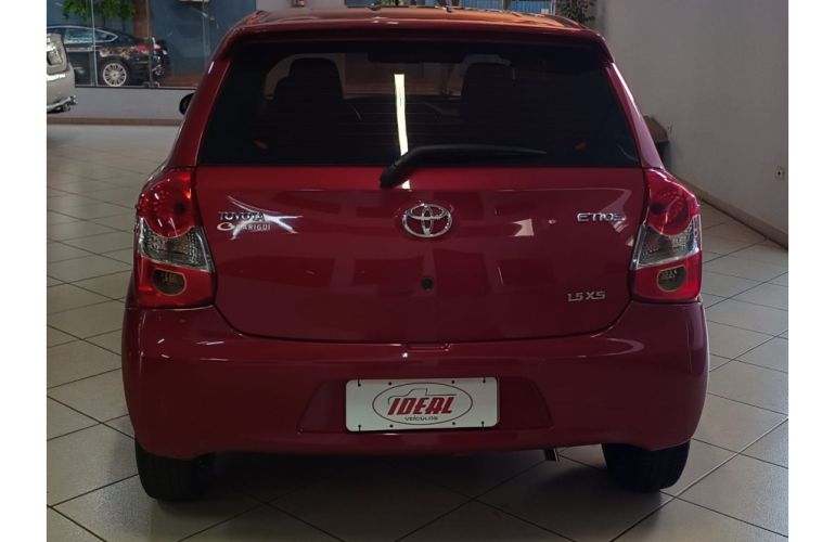 Toyota Etios XS 1.5 (Flex) (Aut) - Foto #4