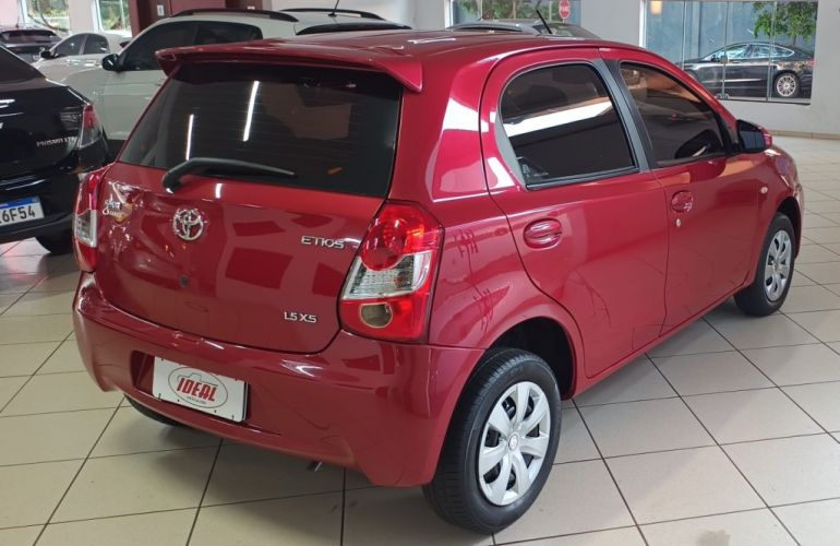 Toyota Etios XS 1.5 (Flex) (Aut) - Foto #6