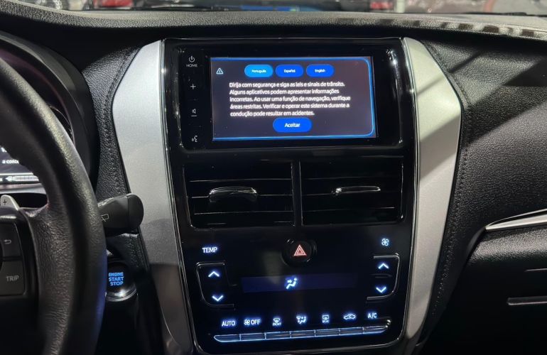 Toyota Yaris 1.5 16V Xls Multidrive - Foto #6