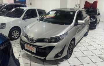 Toyota Yaris 1.5 16V Xls Multidrive - Foto #9
