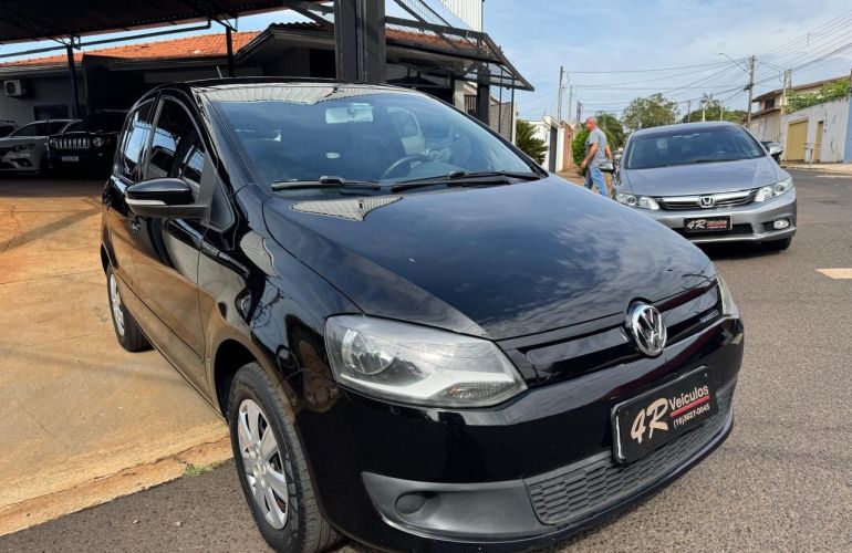 Volkswagen Fox 1.6 Mi Bluemotion 8v - Foto #3