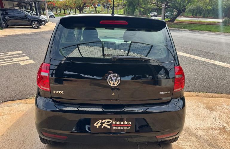 Volkswagen Fox 1.6 Mi Bluemotion 8v - Foto #6
