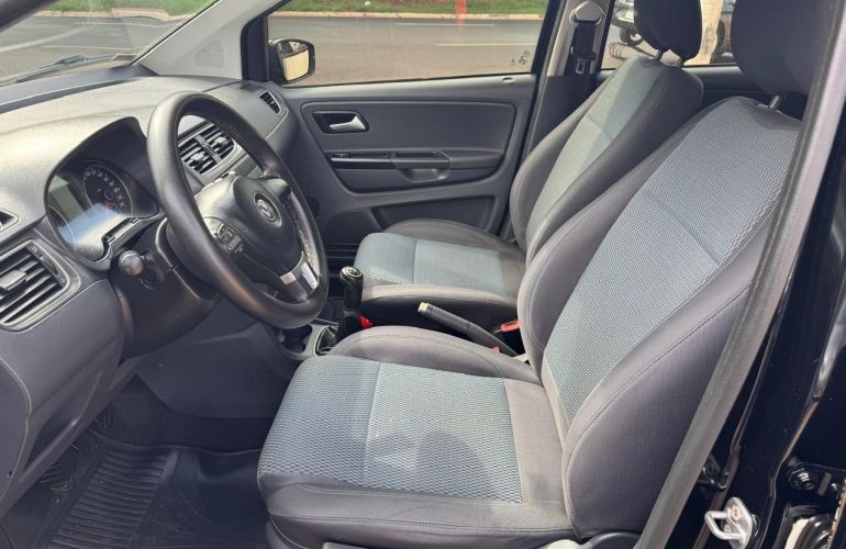 Volkswagen Fox 1.6 Mi Bluemotion 8v - Foto #10