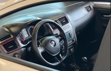 Volkswagen Fox 1.6 Mi Rock In Rio 8v - Foto #4