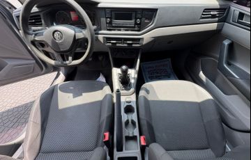Volkswagen Polo 1.0 Mi 16v - Foto #7