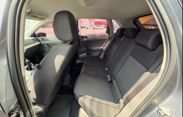 Volkswagen Polo 1.0 Mi 16v - Foto #8
