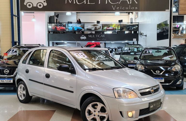 Chevrolet Corsa 1.0 MPFi Joy 8v - Foto #1