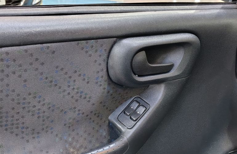 Chevrolet Corsa 1.0 MPFi Joy 8v - Foto #10