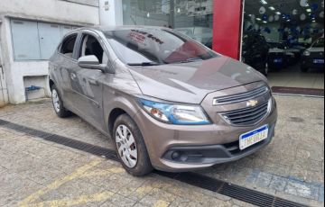 Chevrolet Onix 1.4 MPFi LT 8v