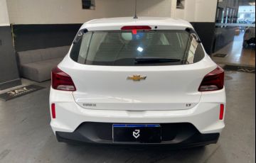 Chevrolet Onix 1.0 Flex LT Manual - Foto #4