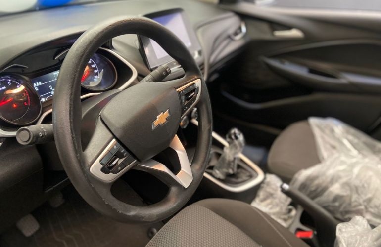 Chevrolet Onix 1.0 Flex LT Manual - Foto #6