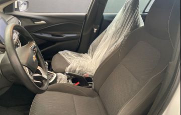 Chevrolet Onix 1.0 Flex LT Manual - Foto #10