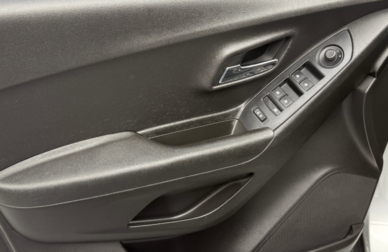 Chevrolet Tracker Premier 1.4 16V Ecotec (Flex) (Aut) - Foto #8