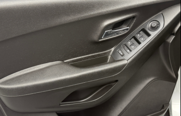 Chevrolet Tracker Premier 1.4 16V Ecotec (Flex) (Aut) - Foto #8