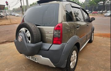 Fiat Idea Adventure 1.8 16V Dualogic (Flex) - Foto #7