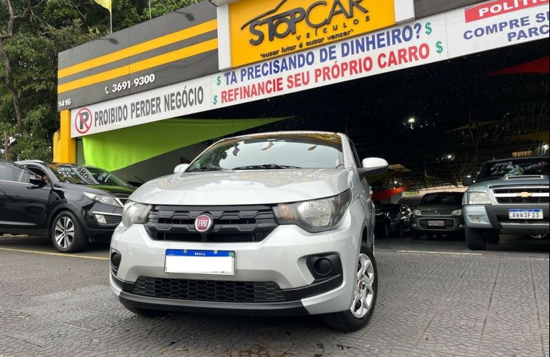Fiat Mobi 1.0 FireFly Drive - Foto #1