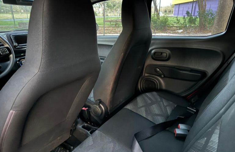 Fiat Mobi 1.0 Firefly Flex Drive Gsr - Foto #9