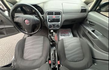 Fiat Punto 1.4 Attractive 8v - Foto #5