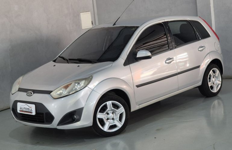 Ford Fiesta Hatch 1.6 (Flex) - Foto #2