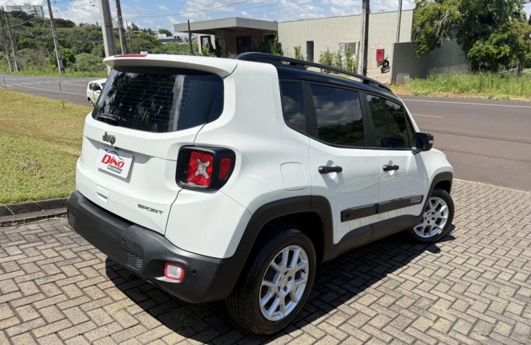 Jeep Renegade 1.8 Sport (Aut) - Foto #4